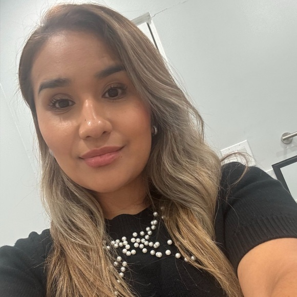 Meet your Posher, Violet - Picture 1 of 1